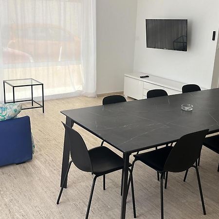 Delposto Marina Di Ragusa Eksteriør bilde